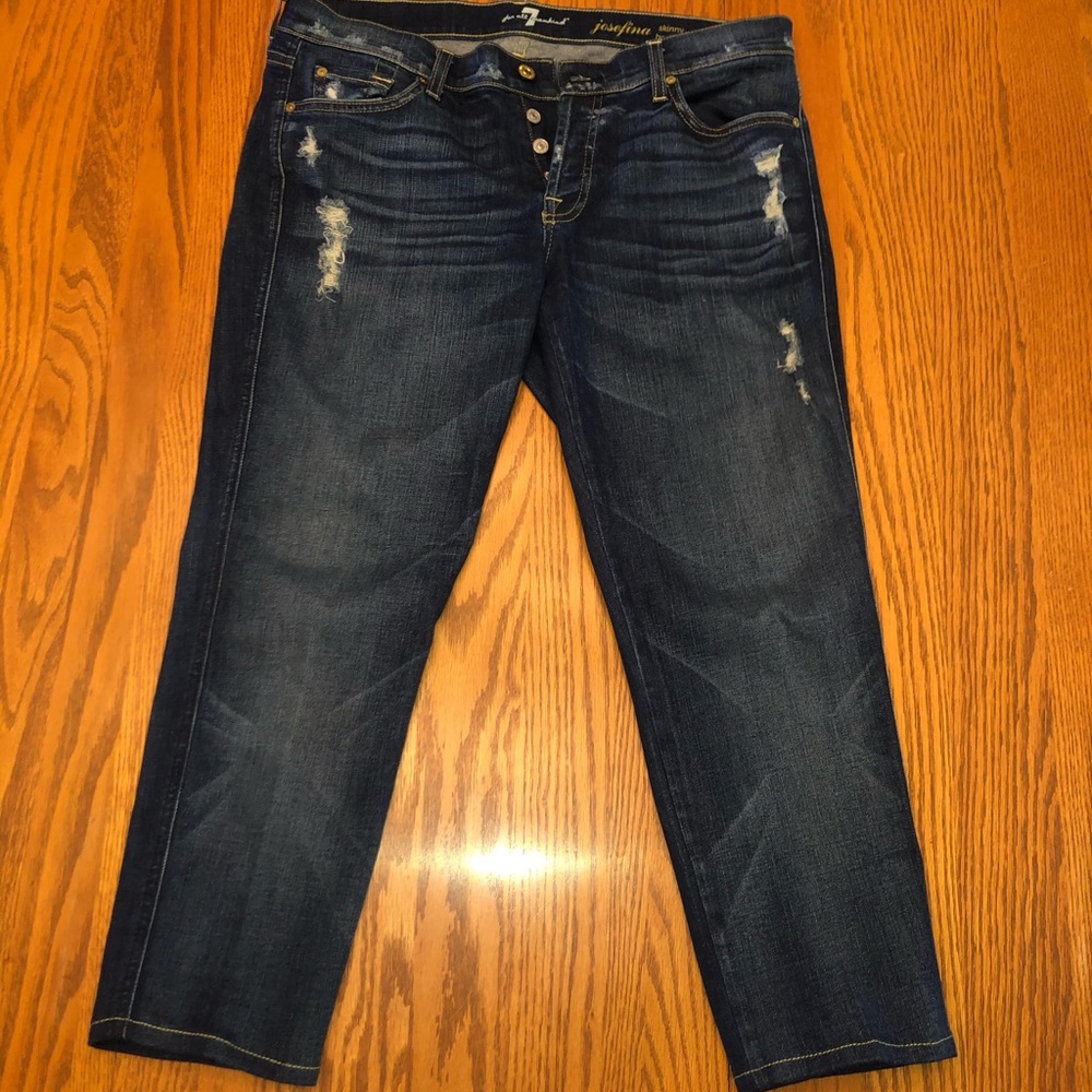 7 For All Mankind Capris